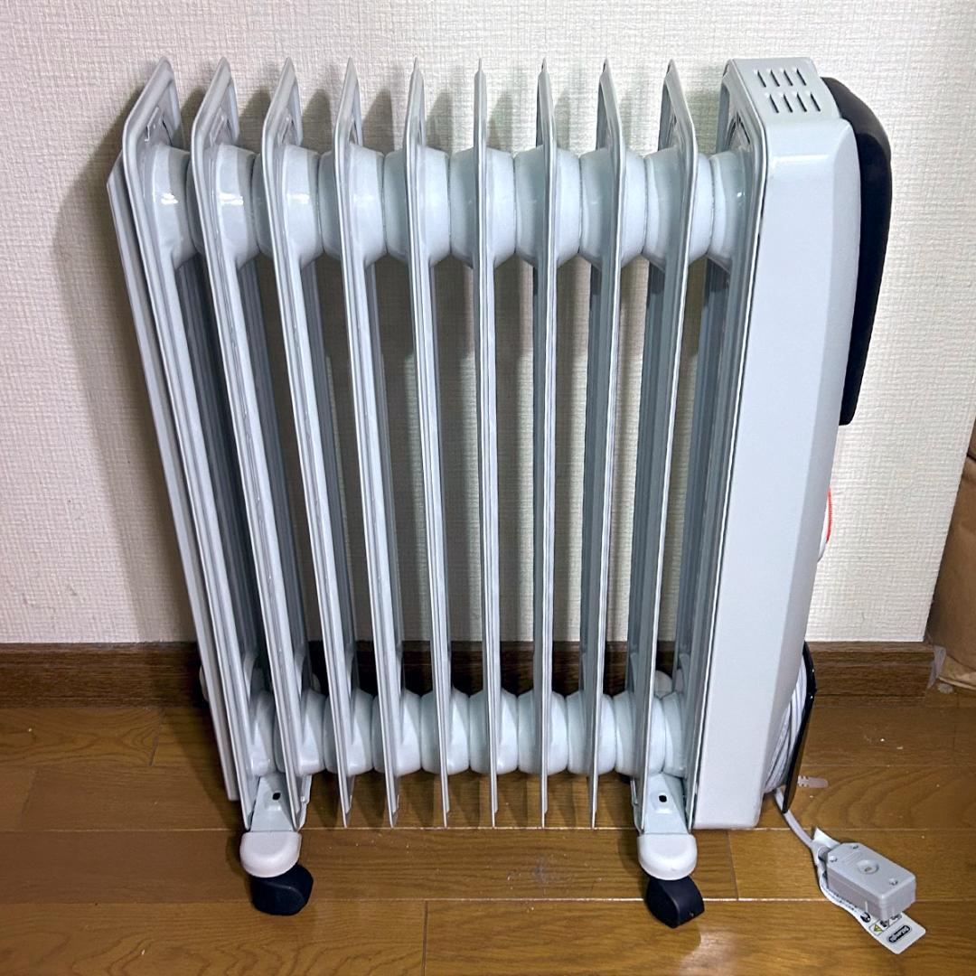 DeLonghi H771015EFSN-BK オイルヒーター 01