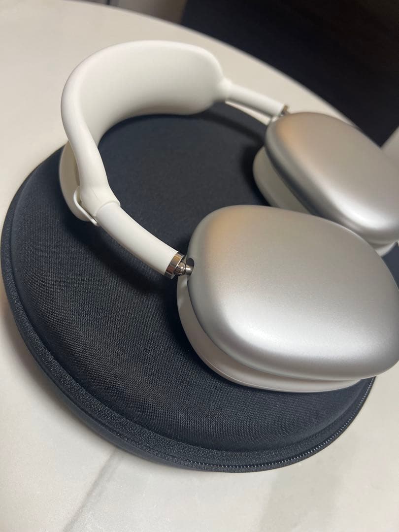 Apple AirPods Max シルバー　第一世代