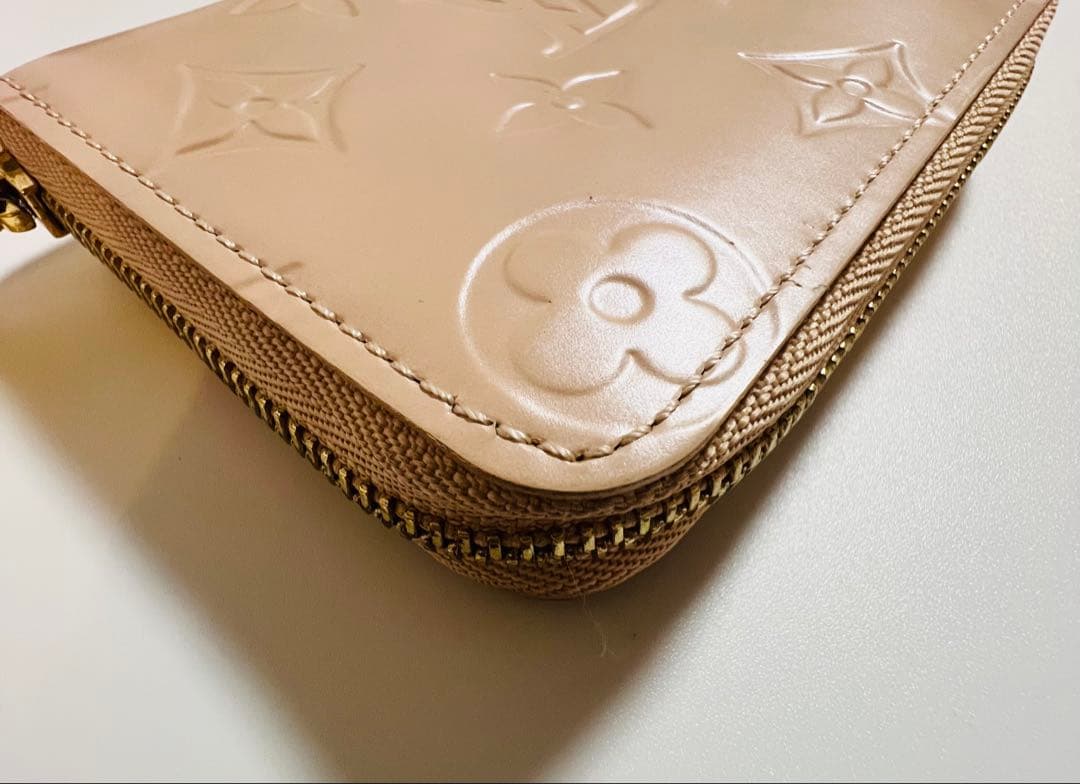 特別値下げLouis Vuitton モノグラム・ヴェルニ　ジッピーケース