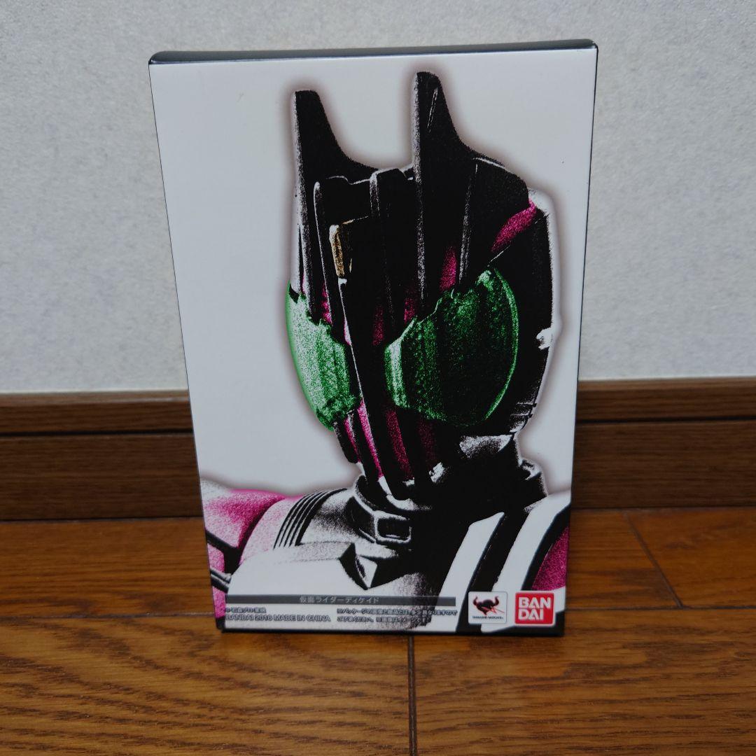 ★S.H.Figuarts 仮面ライダーディケイド