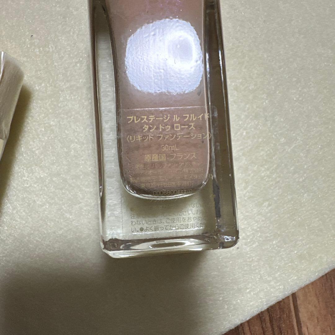 ディオール プレステージ ル フルイド タン ドゥ ローズ 1N