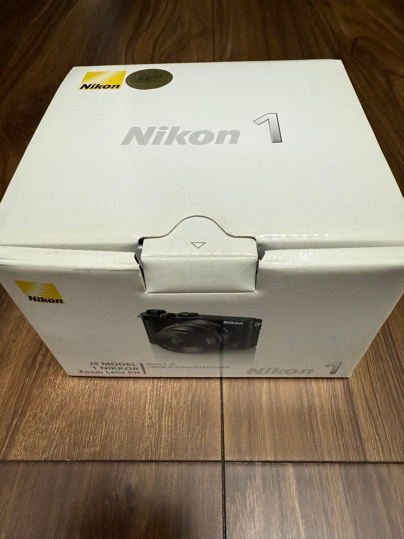 Nikon 1 J5 ズームレンズキット