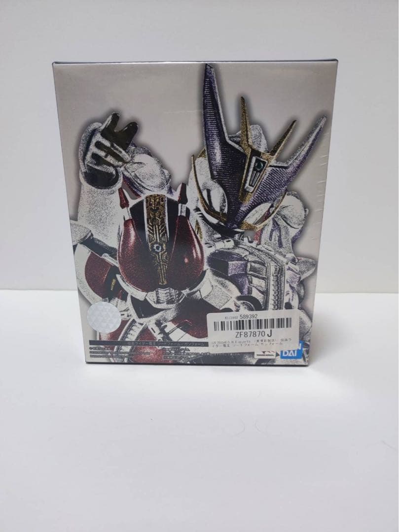 S.H.Figuarts 真骨彫製法 仮面ライダー電王 ソード／ガンフォーム