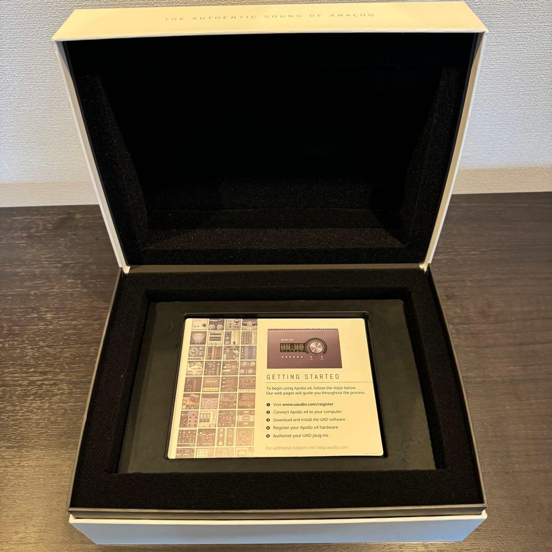 Universal Audio Apollo x4 オーディオインターフェイス
