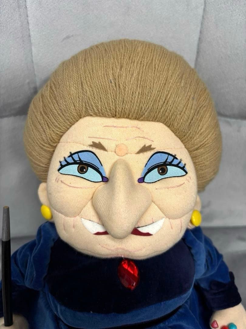 【超希少】当時物　千と千尋の神隠し　湯婆婆　ぬいぐるみ