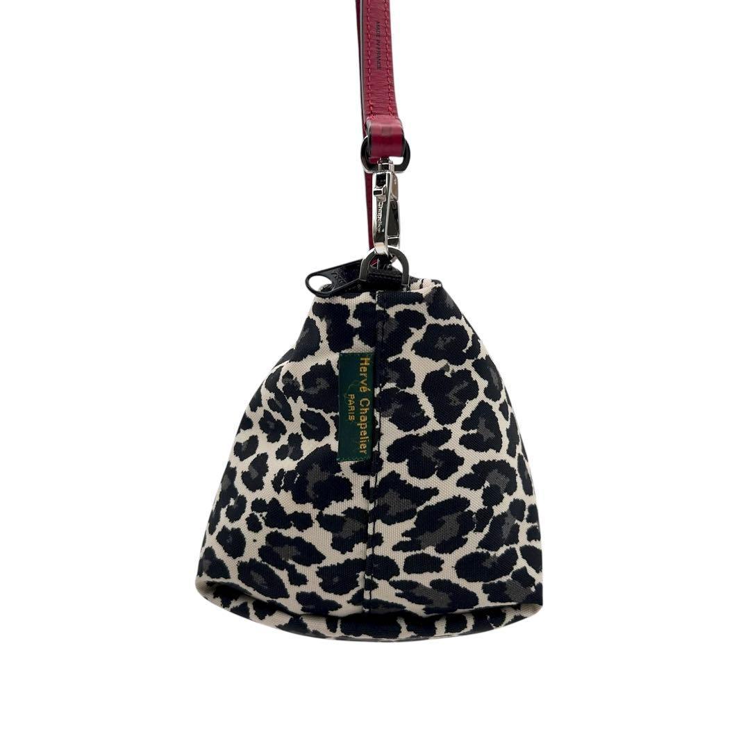 エルベシャプリエ　パンサー　ポーチ　バッグ　ストラップ　8797F　1661L