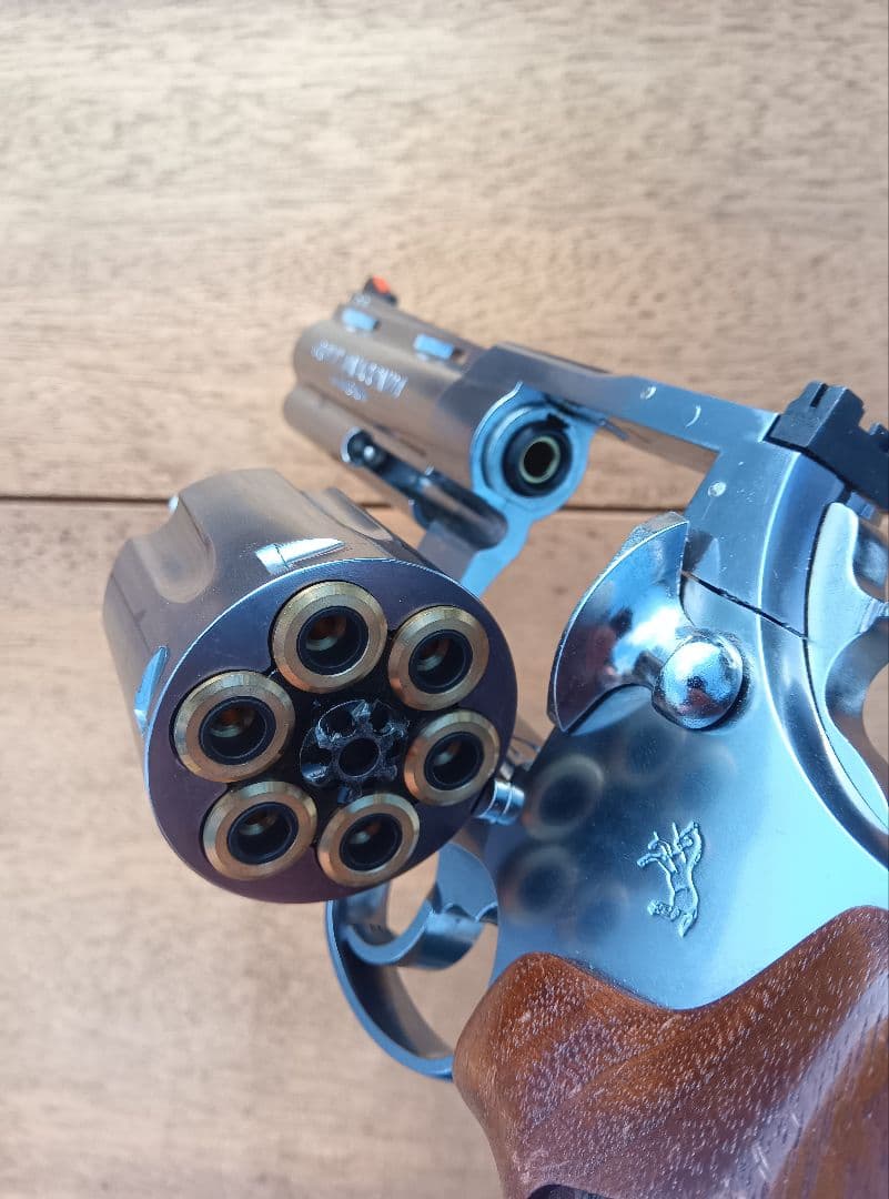 マルシン コルト アナコンダ ４インチ シルバーABS 木製グリップ