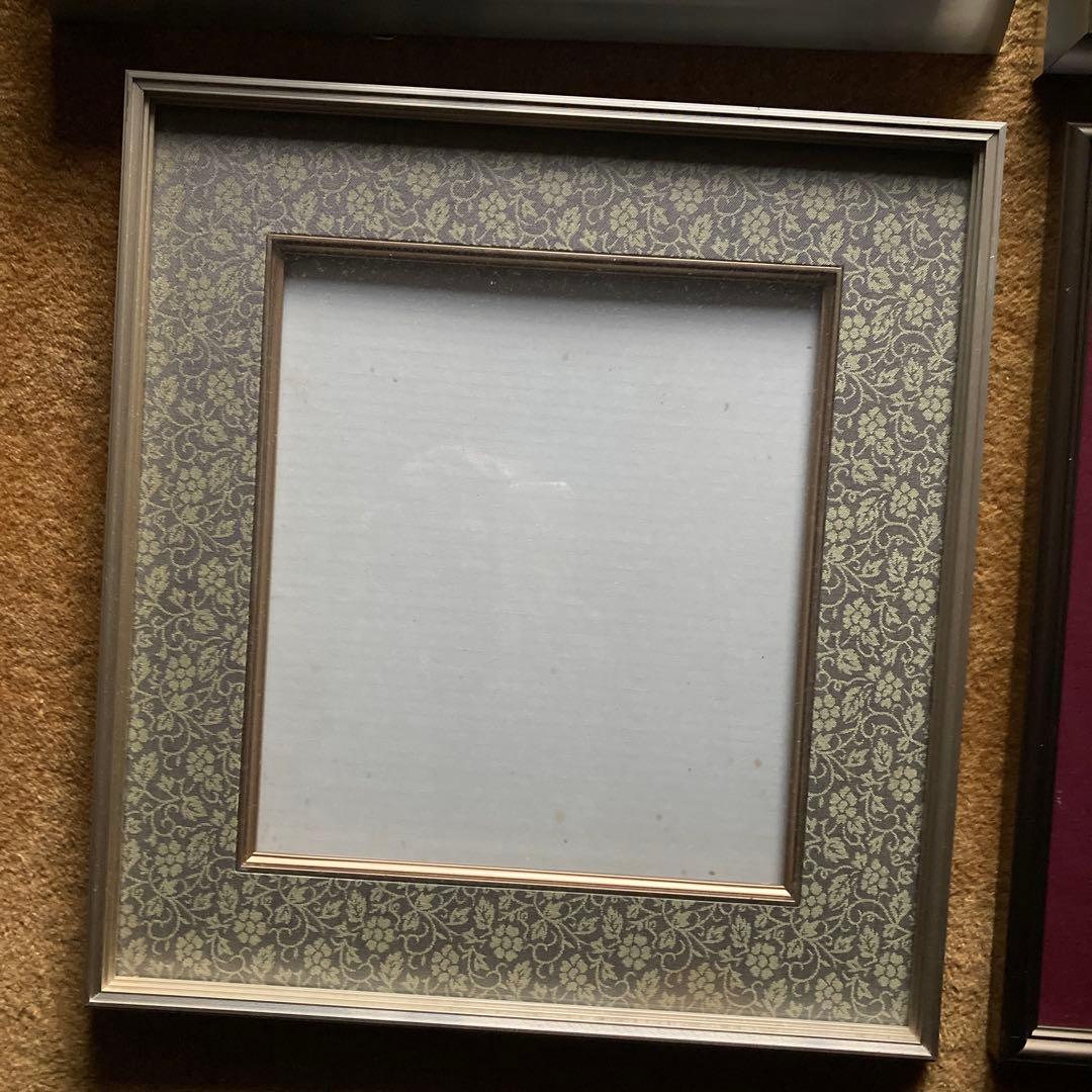 美品　高級アルミ額縁4枚セットサイズ大2枚中2枚