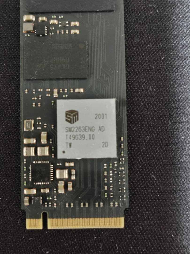 内蔵型SSD Crucial SSD 1TB CT1000P1SSD8 NVMe M.2