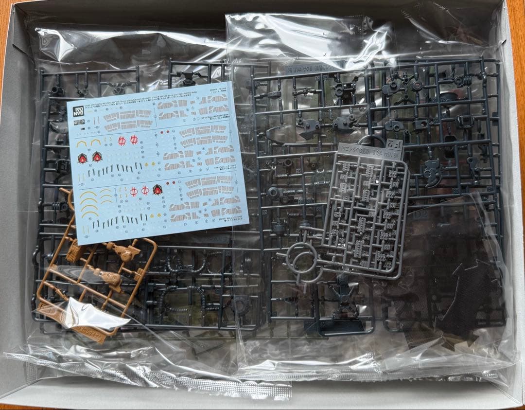 【まとめ売り】復讐のレクイエム ザクII F型 ソラリ機 +チャブス機＆ケイル機