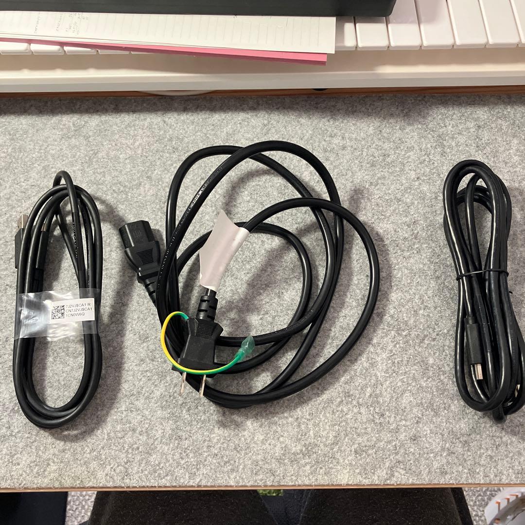 DELL U2720QM 4K 27インチ