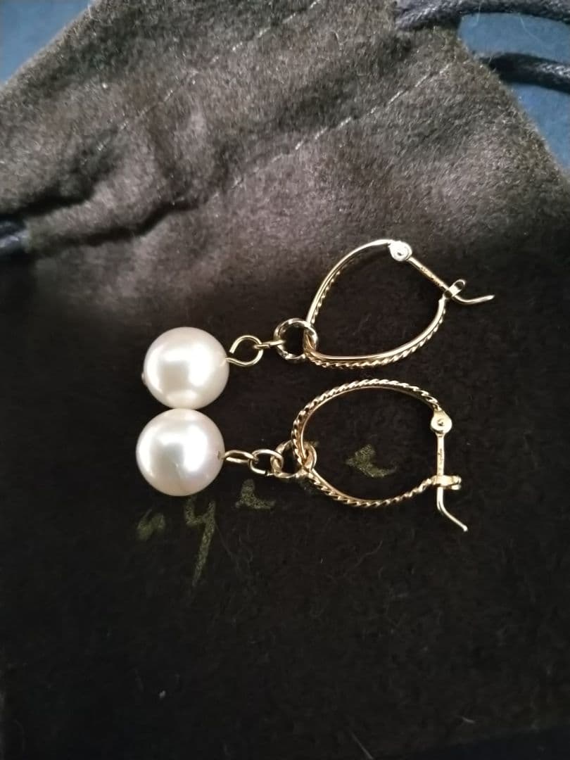 ♡月曜限定♡【agete】ゴールドツイストデザインフープピアス♡チャームオマケ付