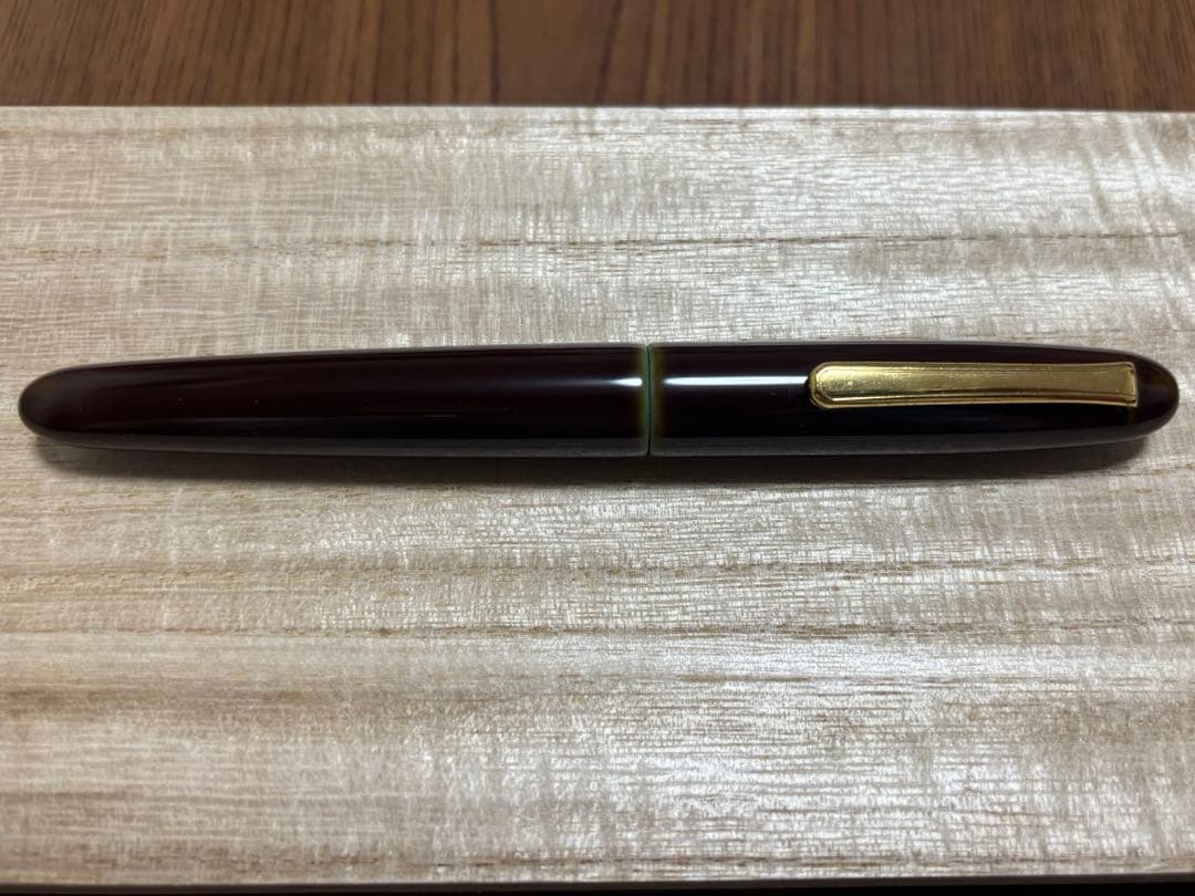 ヤマダ　中屋万年筆