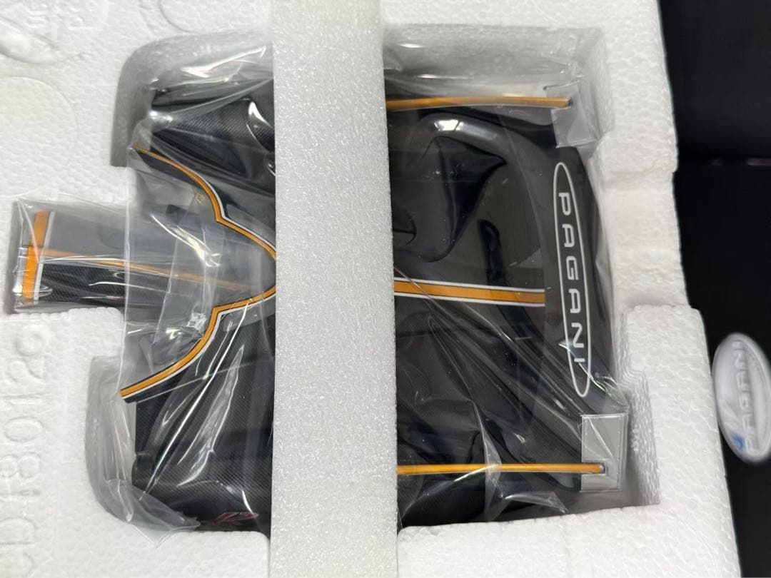 完売 入手困難 LCD モデル 1/18 パガーニ ウアイラ ミニカー 全開閉