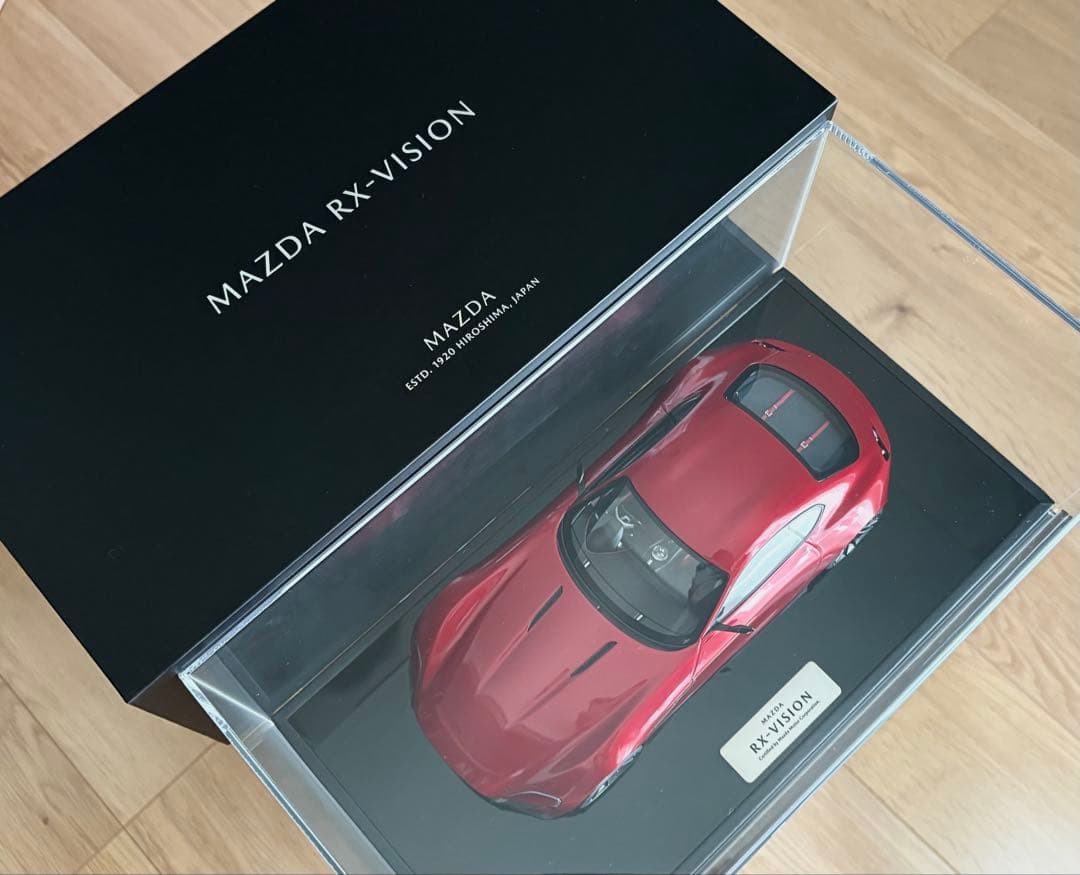 MAZDA RX-VISION 1/18スケール モデルカー
