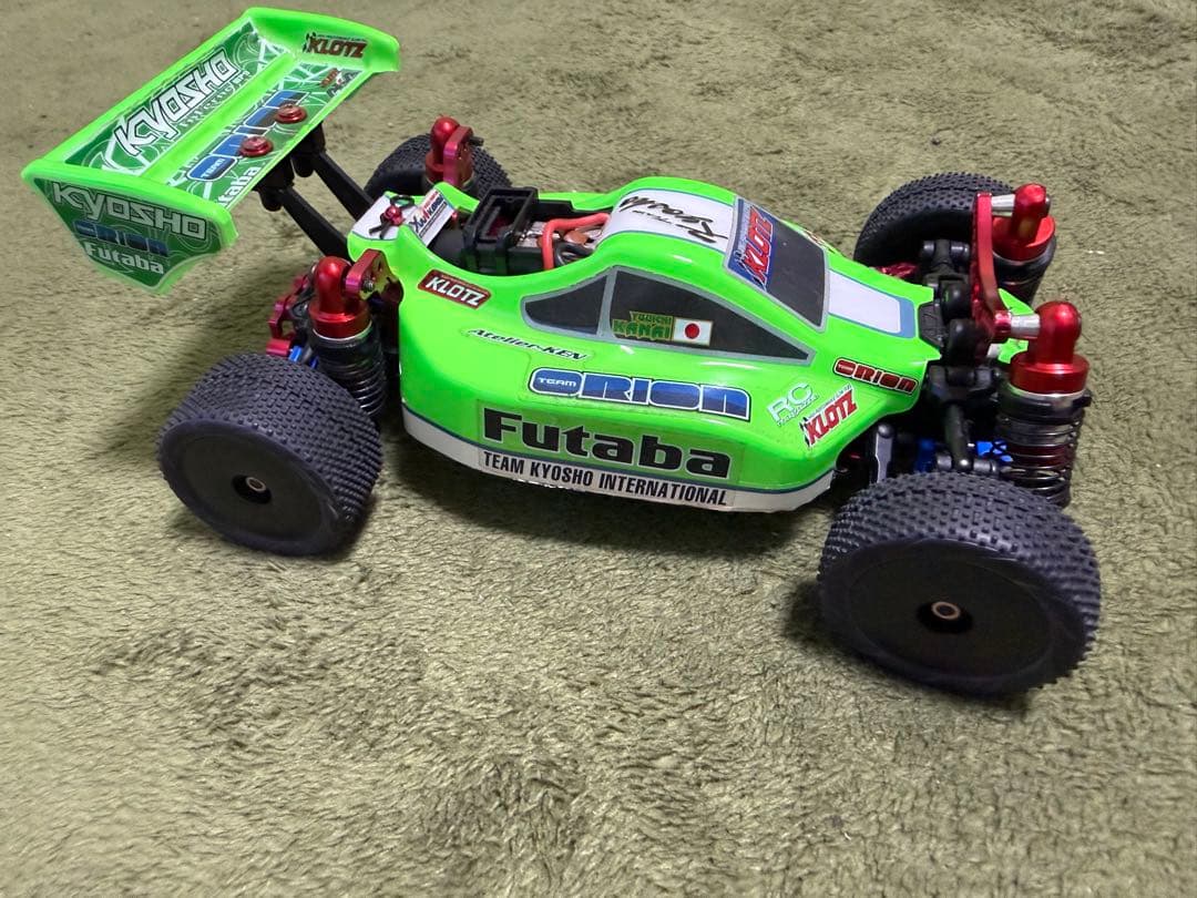 Kyosho Orion RCカー グリーン