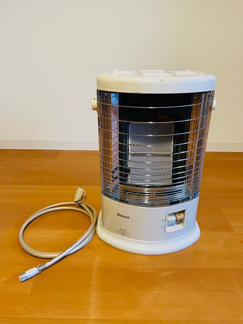 【1月20日まで】Rinnai ストーブ ホワイト 電源コード付き