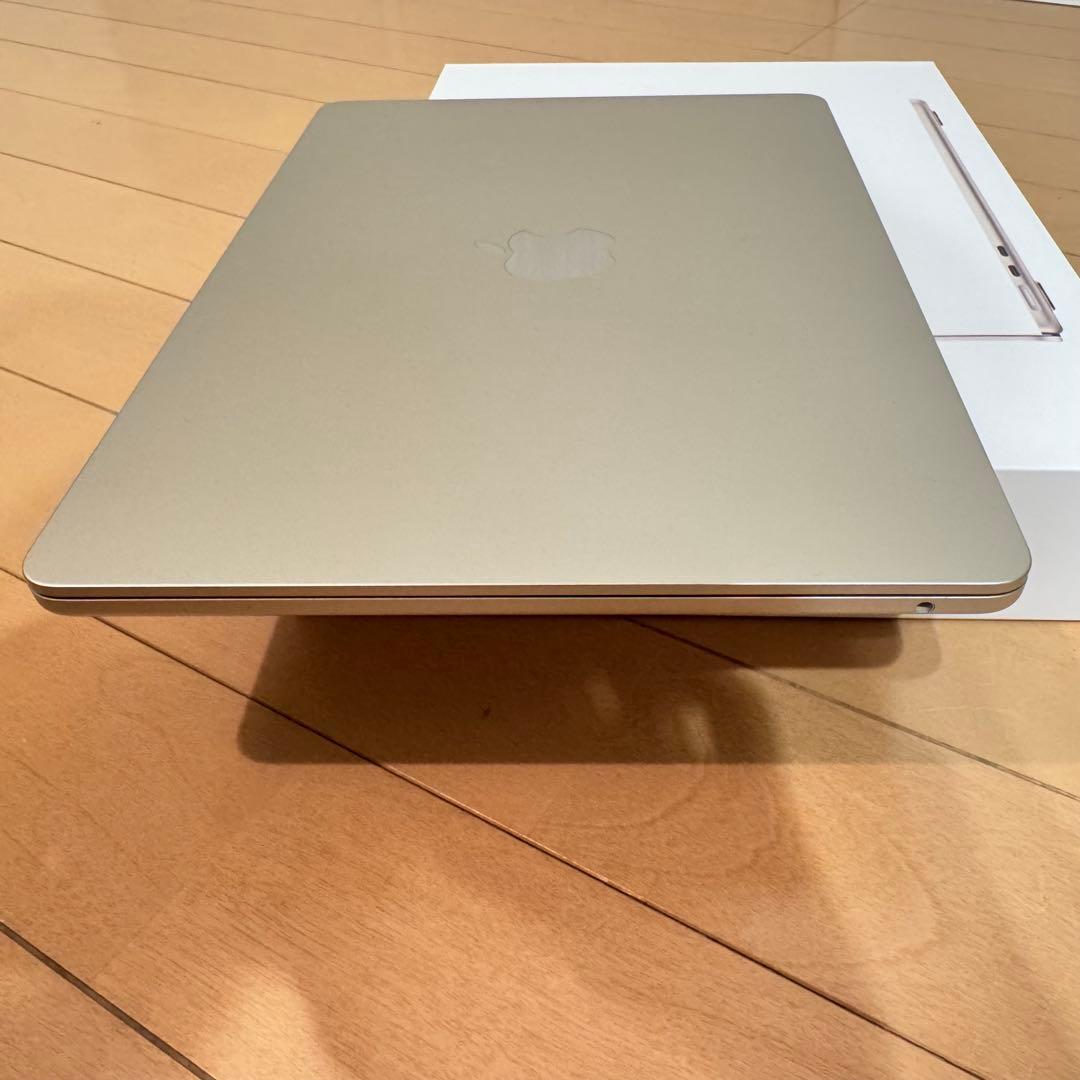 【美品】MacBookAir M2スターライト 日本語キーボード