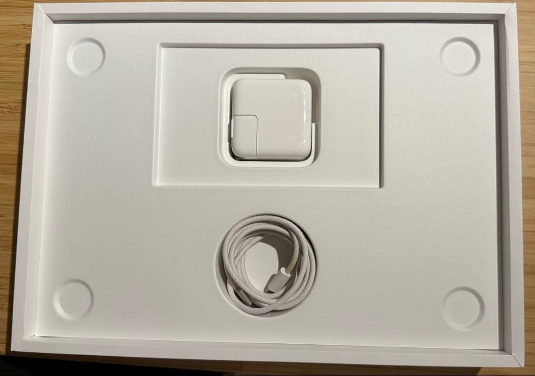 Apple MacBook Air (M2, 2022) USキーボード