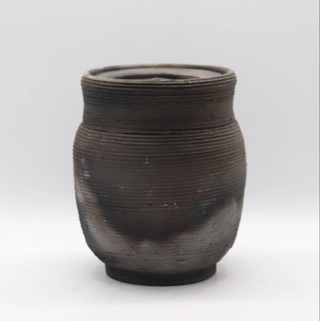 坂田甚内作　黒陶弦紋蓋付壺① 送料込250810