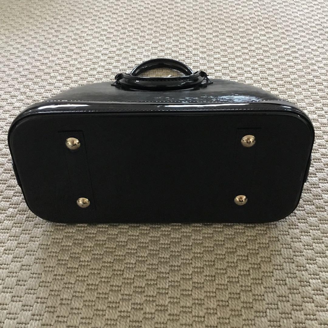 Louis Vuitton アルマ　PM エレクトリックノワール　エピ