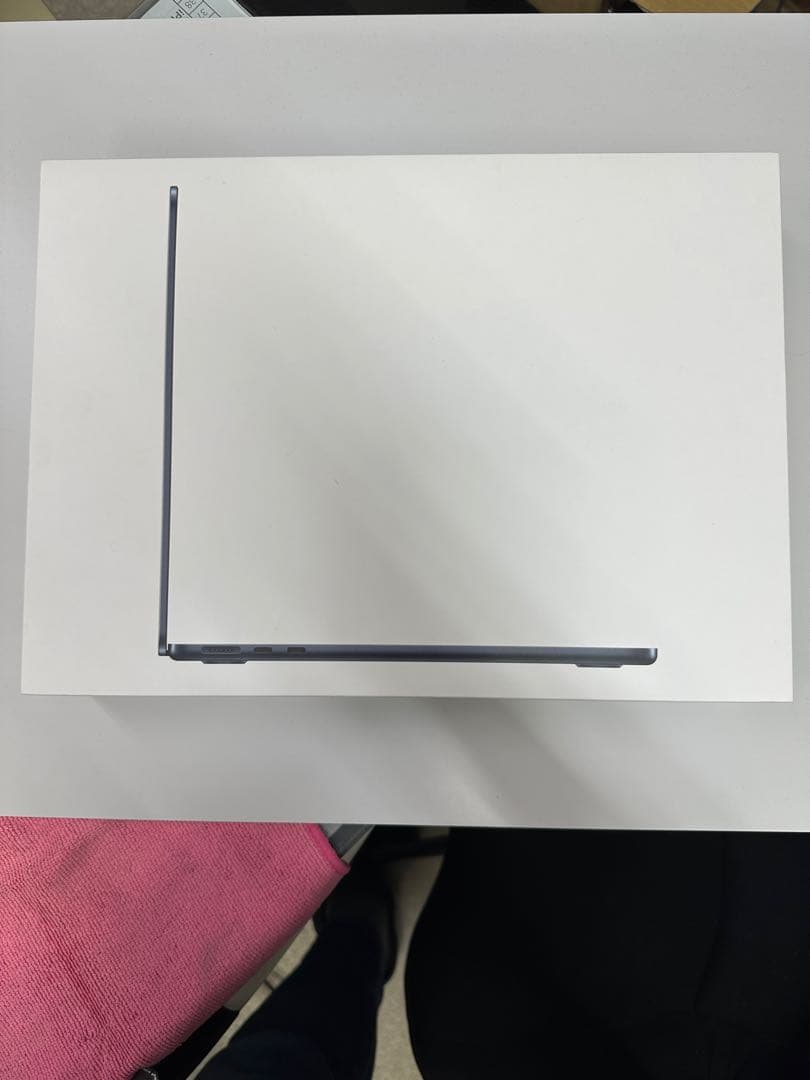 MacBook Air M2. 2022年モデル 本体 スペースグレー