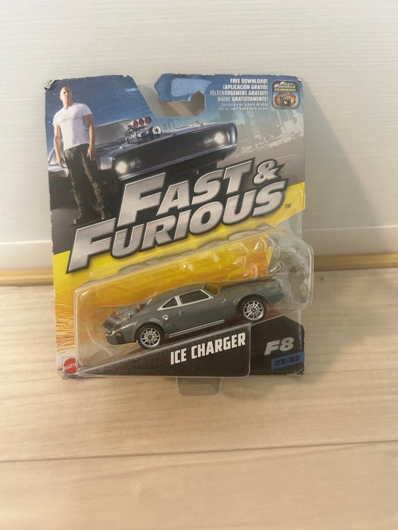 FAST & FURIOUS ICE CHARGER F8 ワイルドスピード