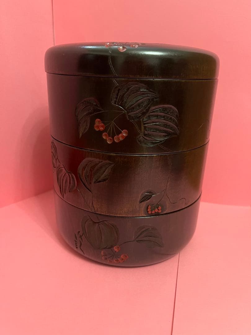 川添日記　重箱　草木彫　漆器