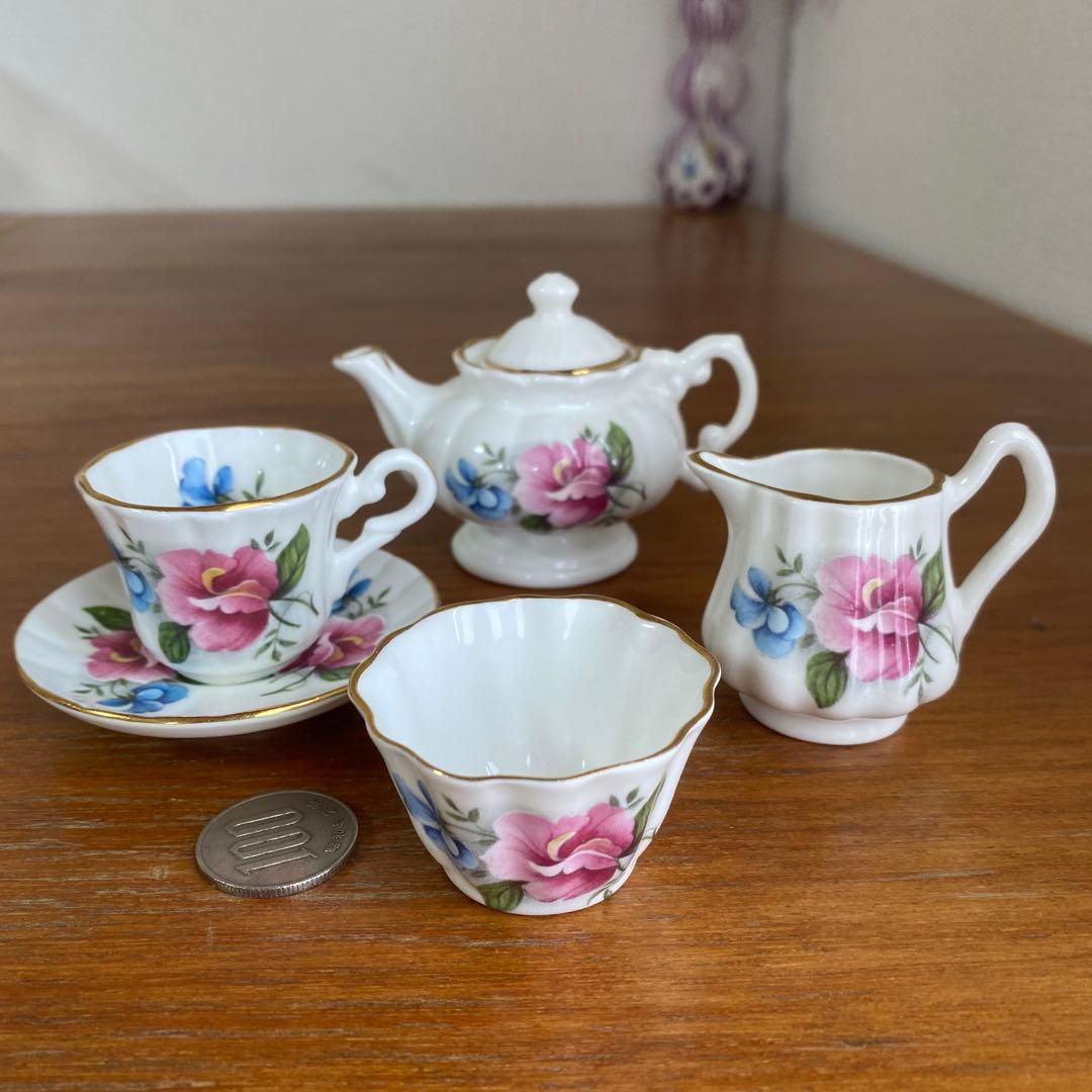 英国製　ポーリーアンナ　ミニチュア　ティーセット