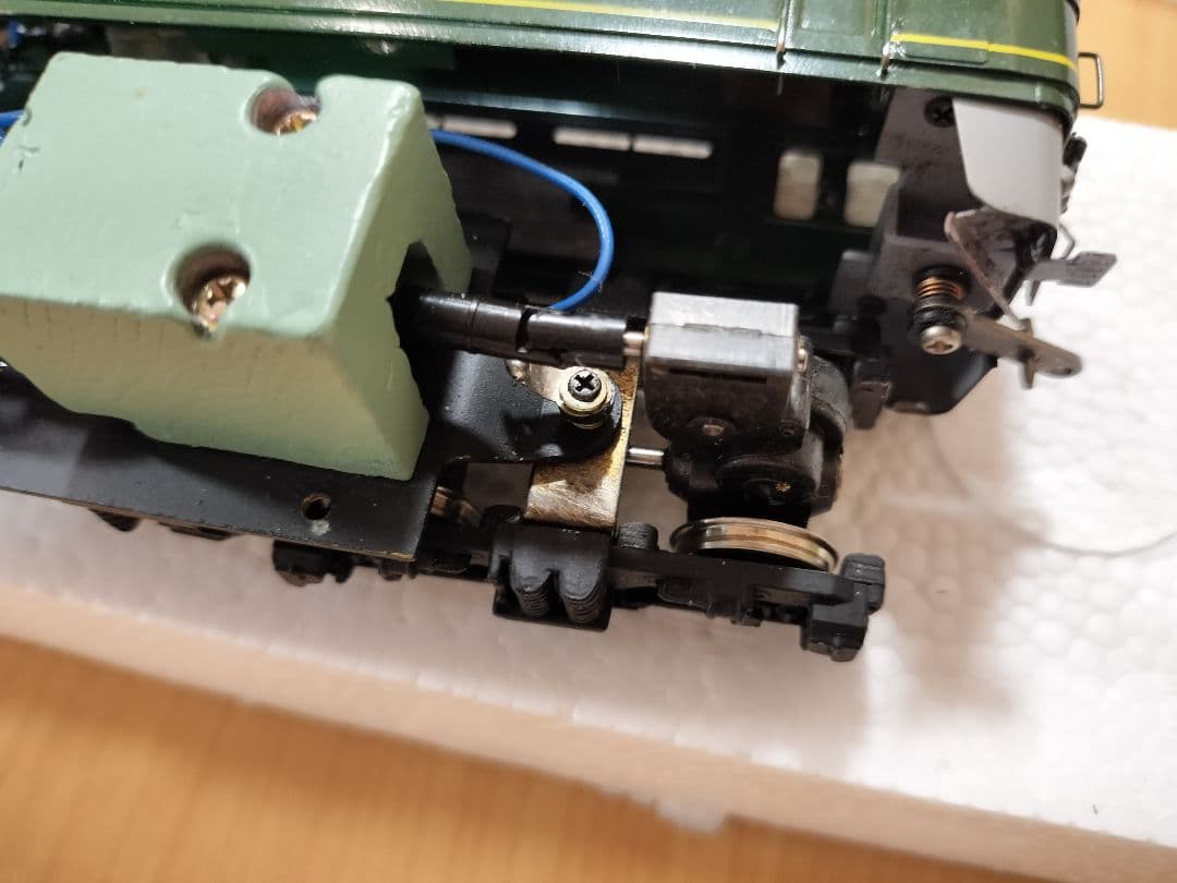 r*3様 エンドウ　EF81 トワイライトエクスプレス　HO 　電気機関車　ジャ