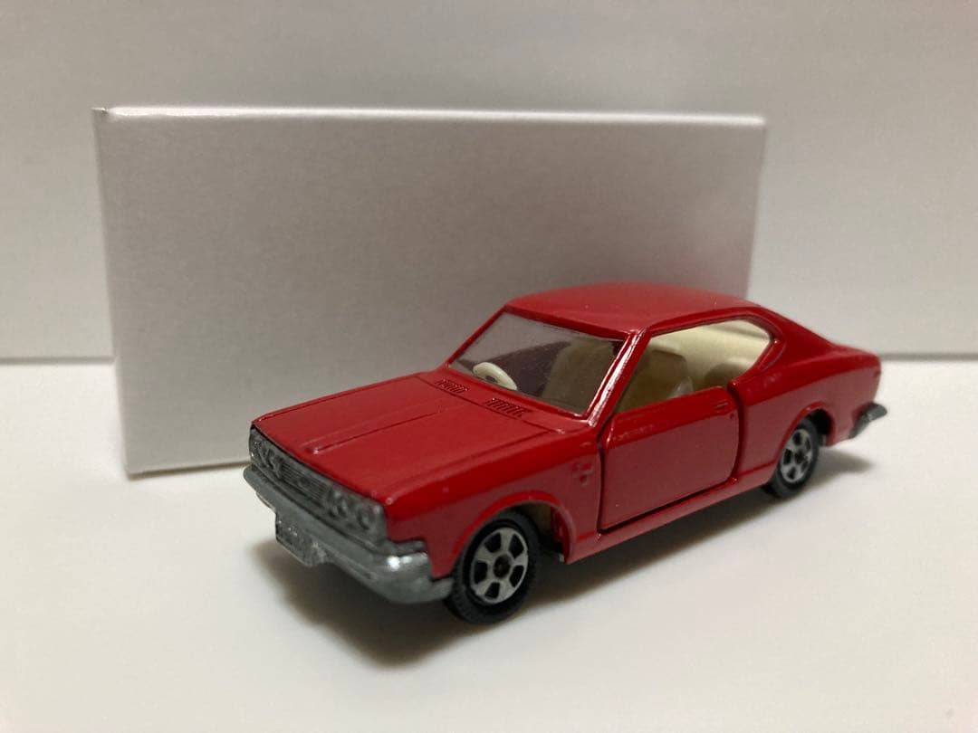 トミカ　日本製　ニュー　コロナ　1700 1Aホイール　赤