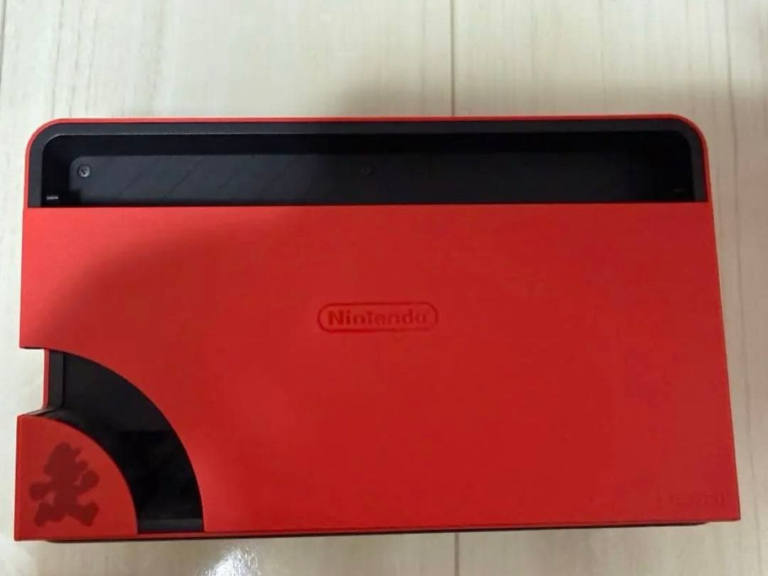 Nintendo Switch有機EL マリオレッド本体と付属品