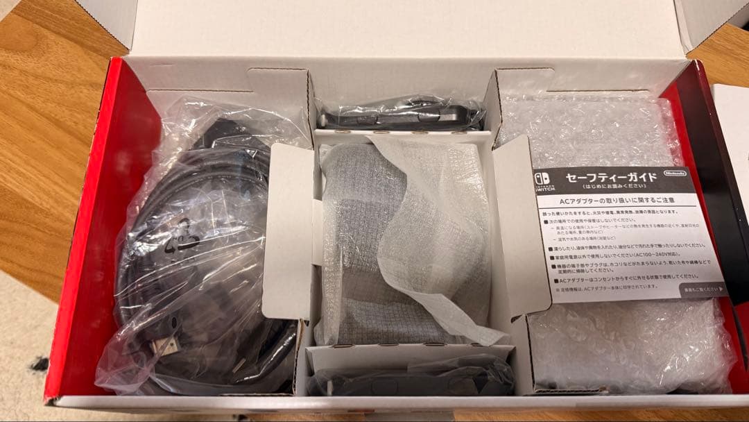 Nintendo Switch ネオンカラー