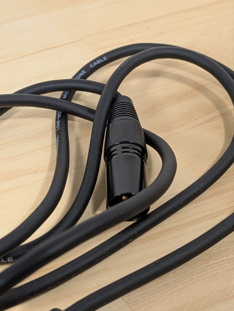 極美品 オーディオテクニカ AT2040 ダイナミックマイク