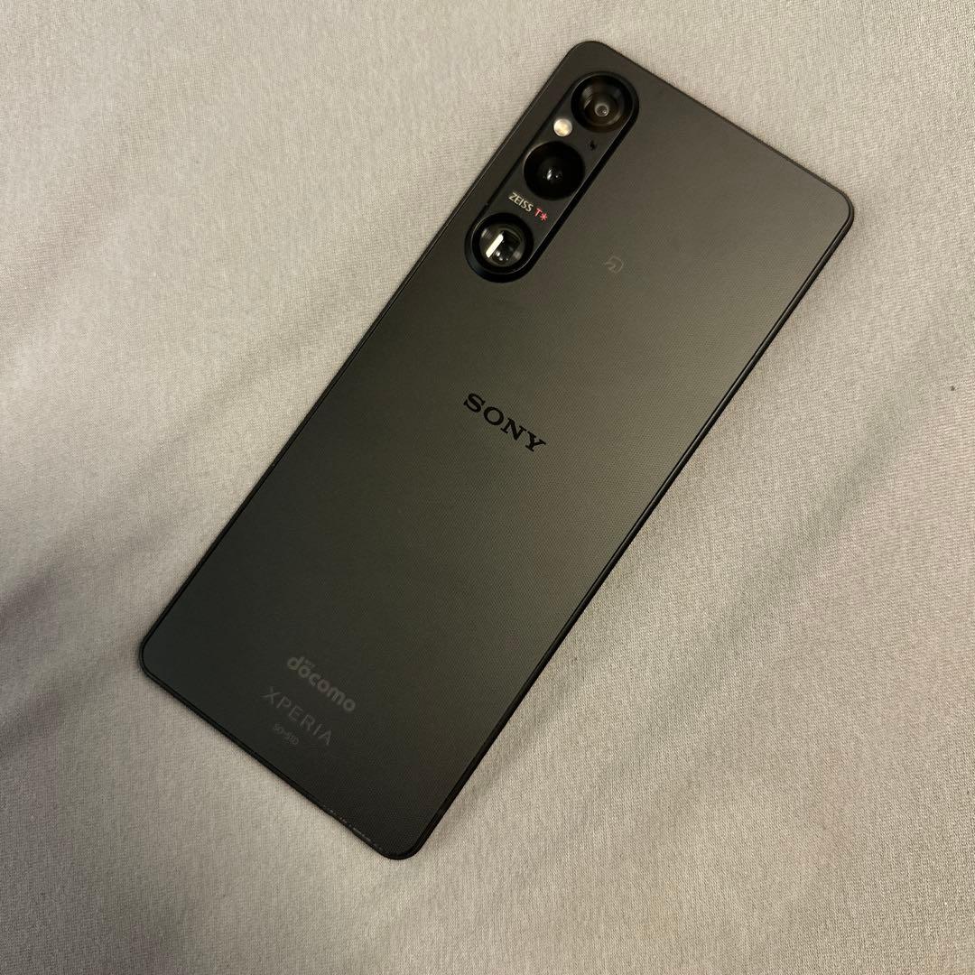 SONY Xperia 1 V docomo SO-51D SiMフリー 1