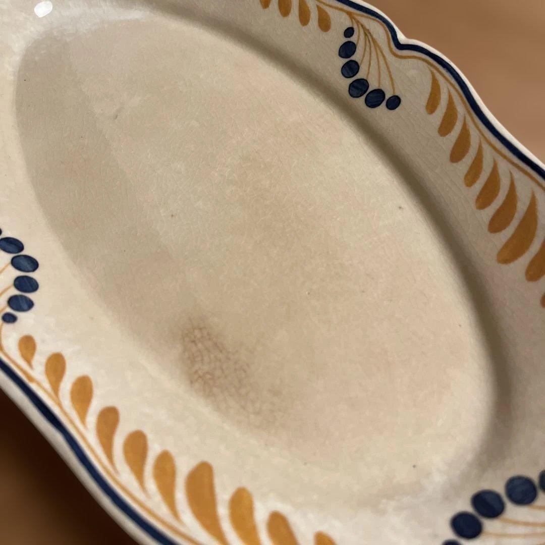 クレイユモントロー　ラヴィエ　オーバル皿アルザス　コウノトリの刻印　アンティーク