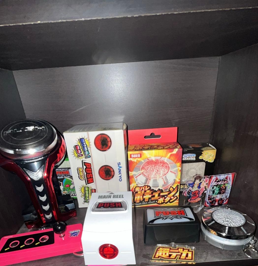 レプリカレバー、PUSHボタン、ジャグラーボタン、ガンダム付録