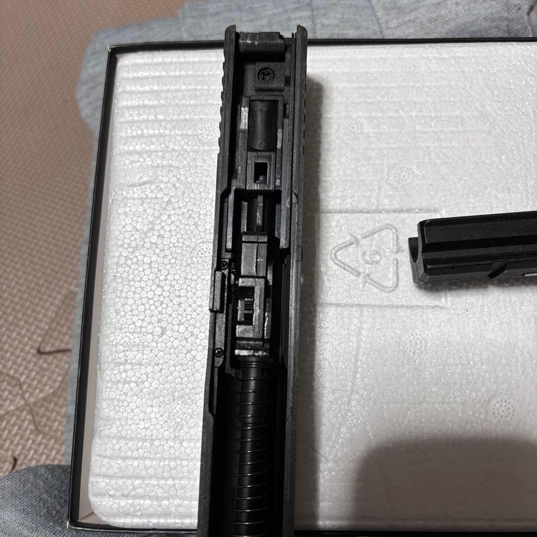 【carbon8】ストライカー9