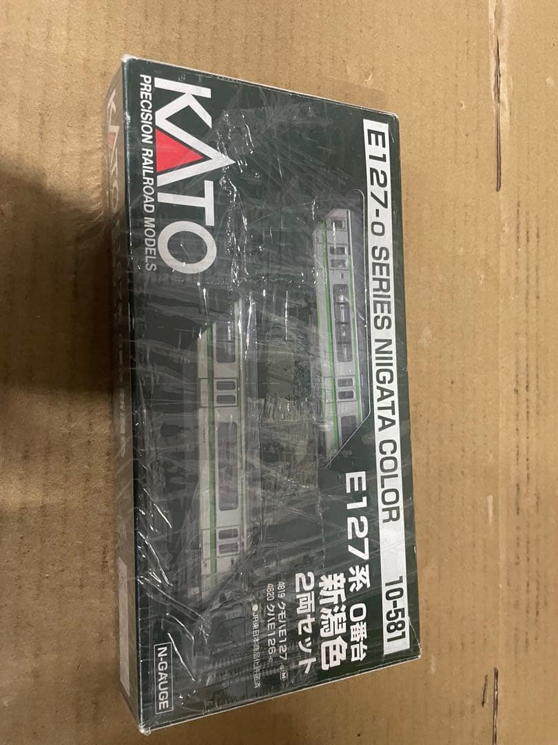 KATO 10-581 E127系新潟色0番台2両セット