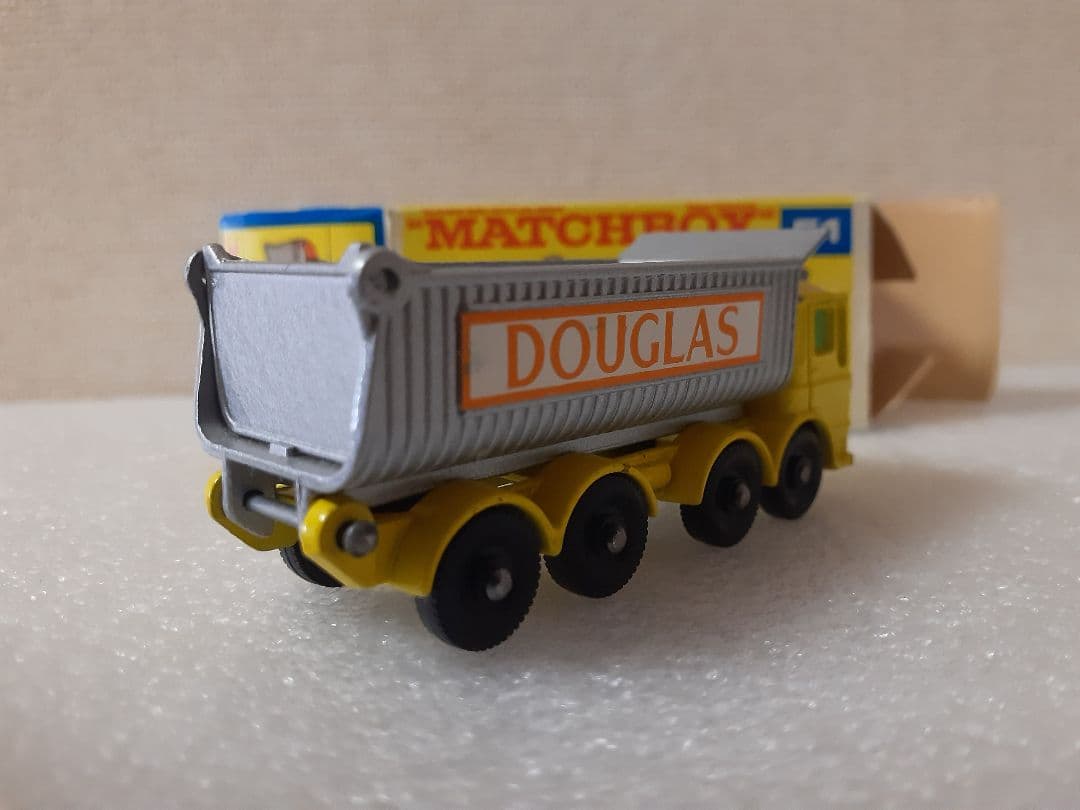 MATCHBOX マッチボックスNo51 8WHEEL TIPPER