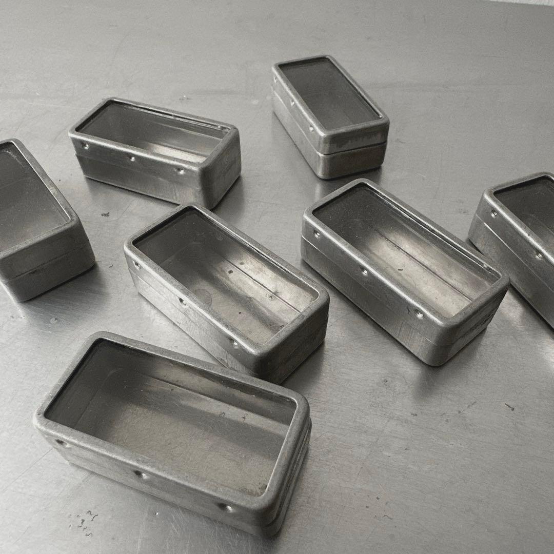 古道具/珍しい長方形のアルミパーツケース7個セット