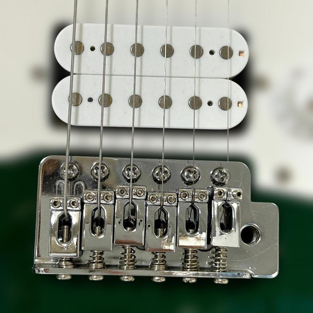 プレイテック　PlayTech　エレキギター　深緑色【ジャンク扱い】