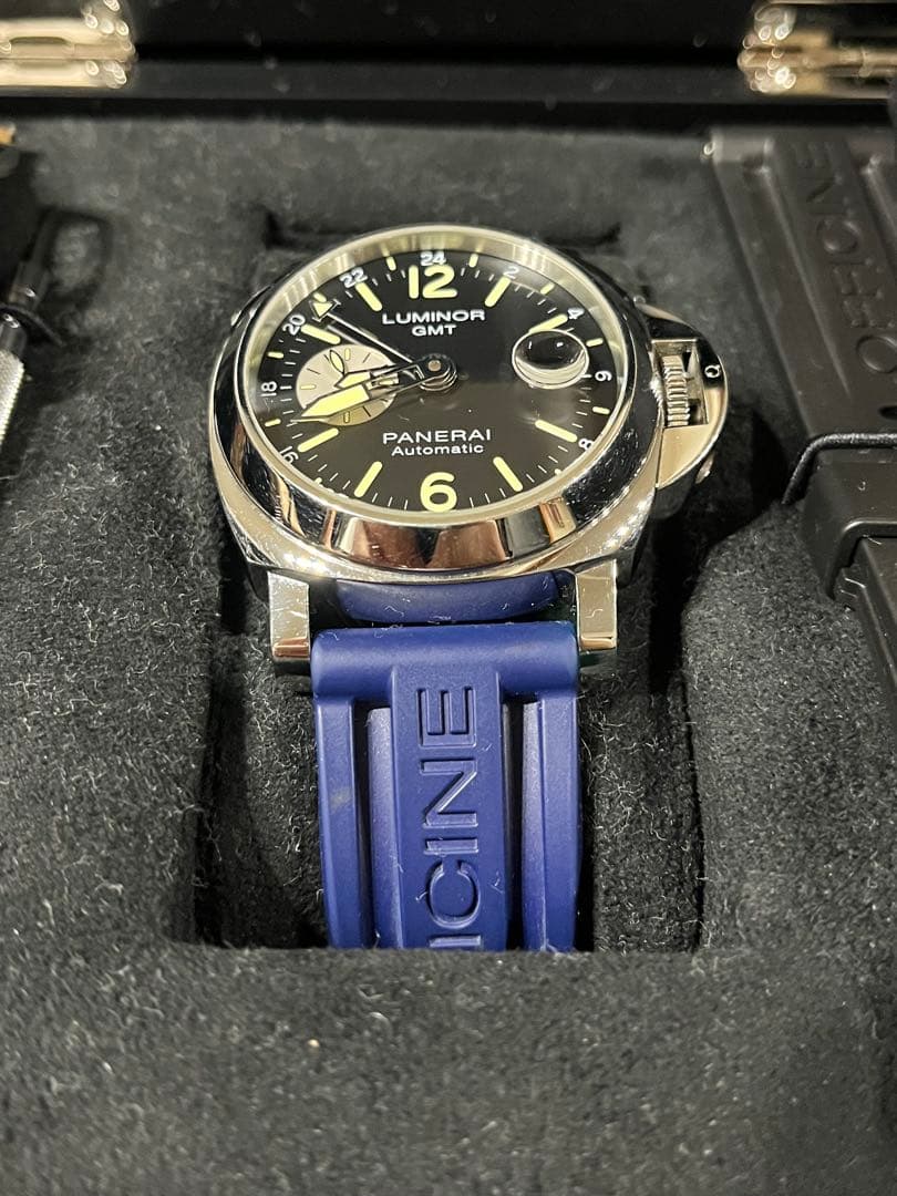 パネライ PANERAI LUMINOR GMT PAM01088