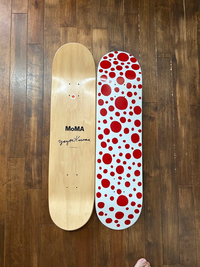 MOMA別注　草間弥生　スケードボード2枚セット
