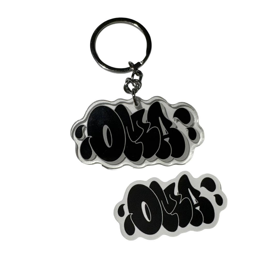 画像の2点　TシャツはM