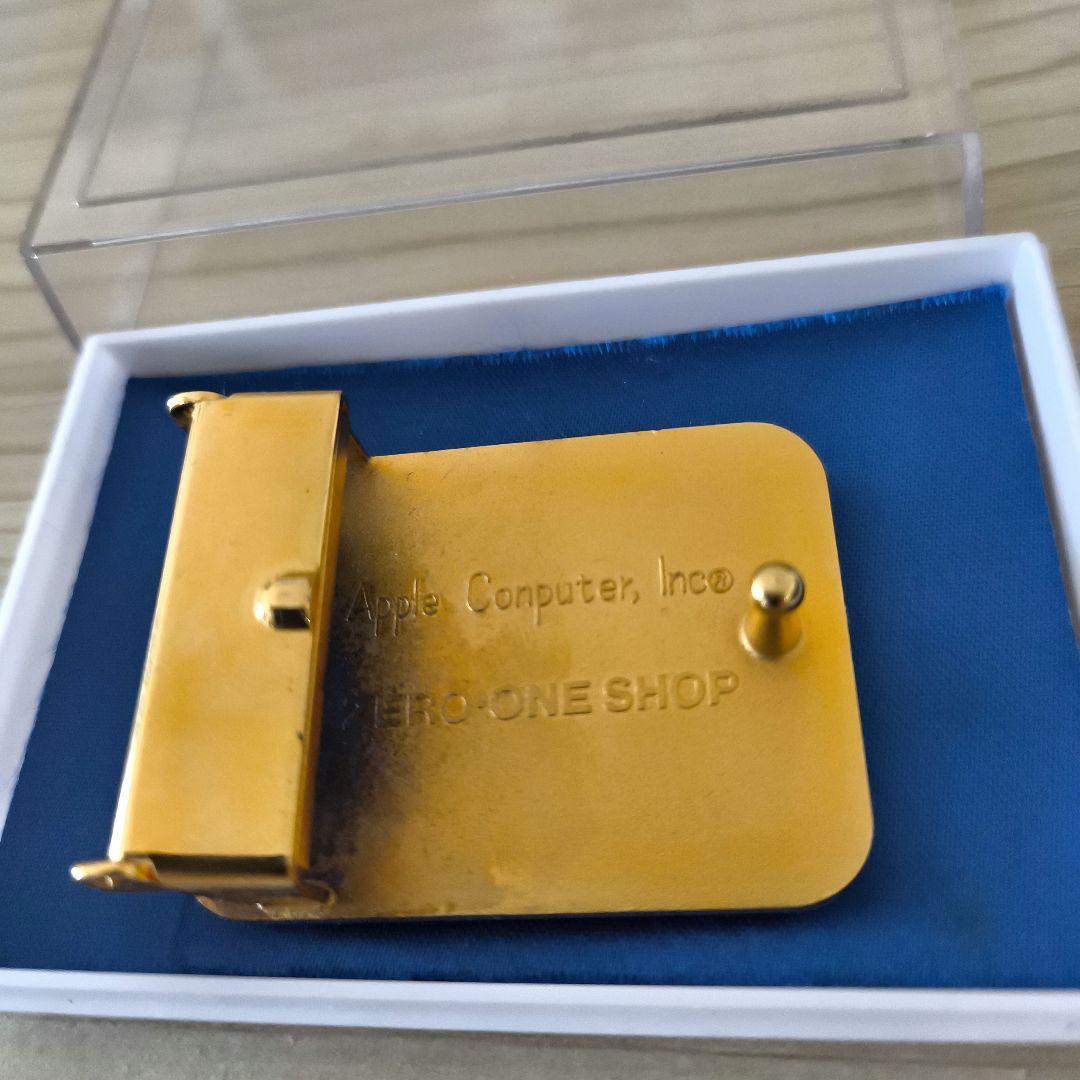 激レア【Apple 】アップル　ビンテージ　ゴールドベルトバックル　 レインボー
