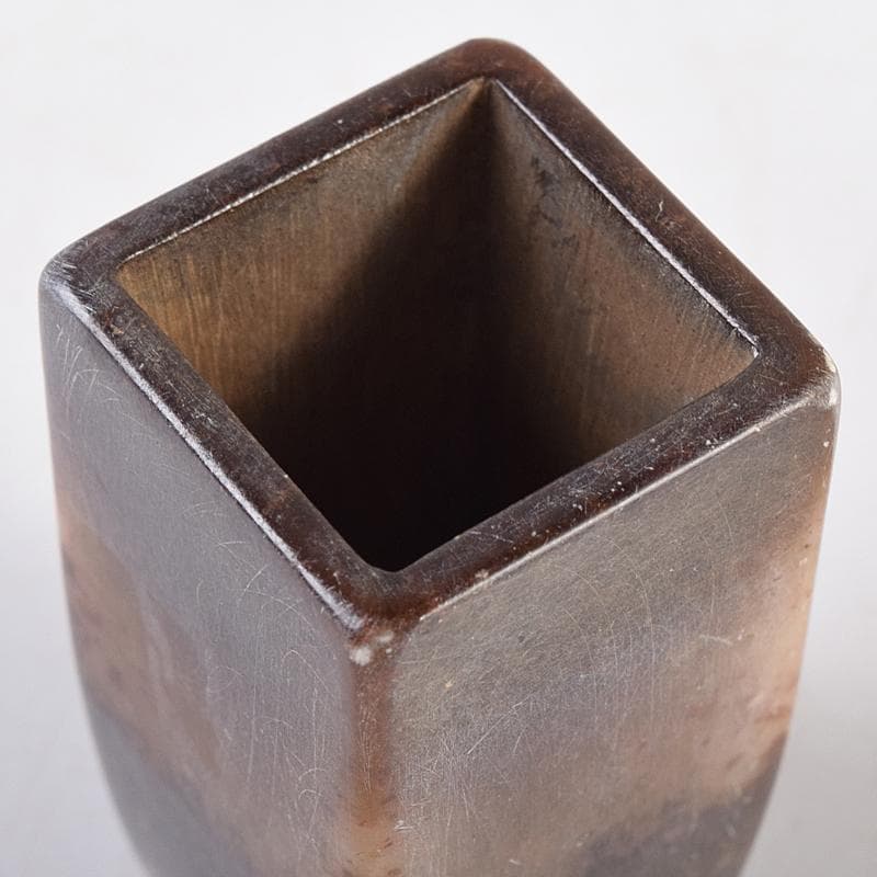 中国　玉石寿山石彫刻　小さな植木鉢　盆栽鉢　V　8759E