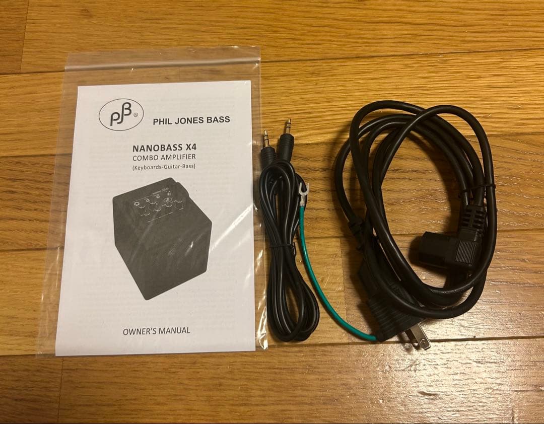 PHIL JONES BASS NANOBASS X4 ホワイト