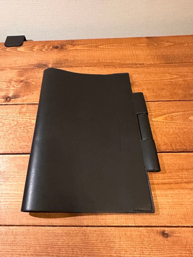 SYRINX Hasamu A4 Liscio ブラック