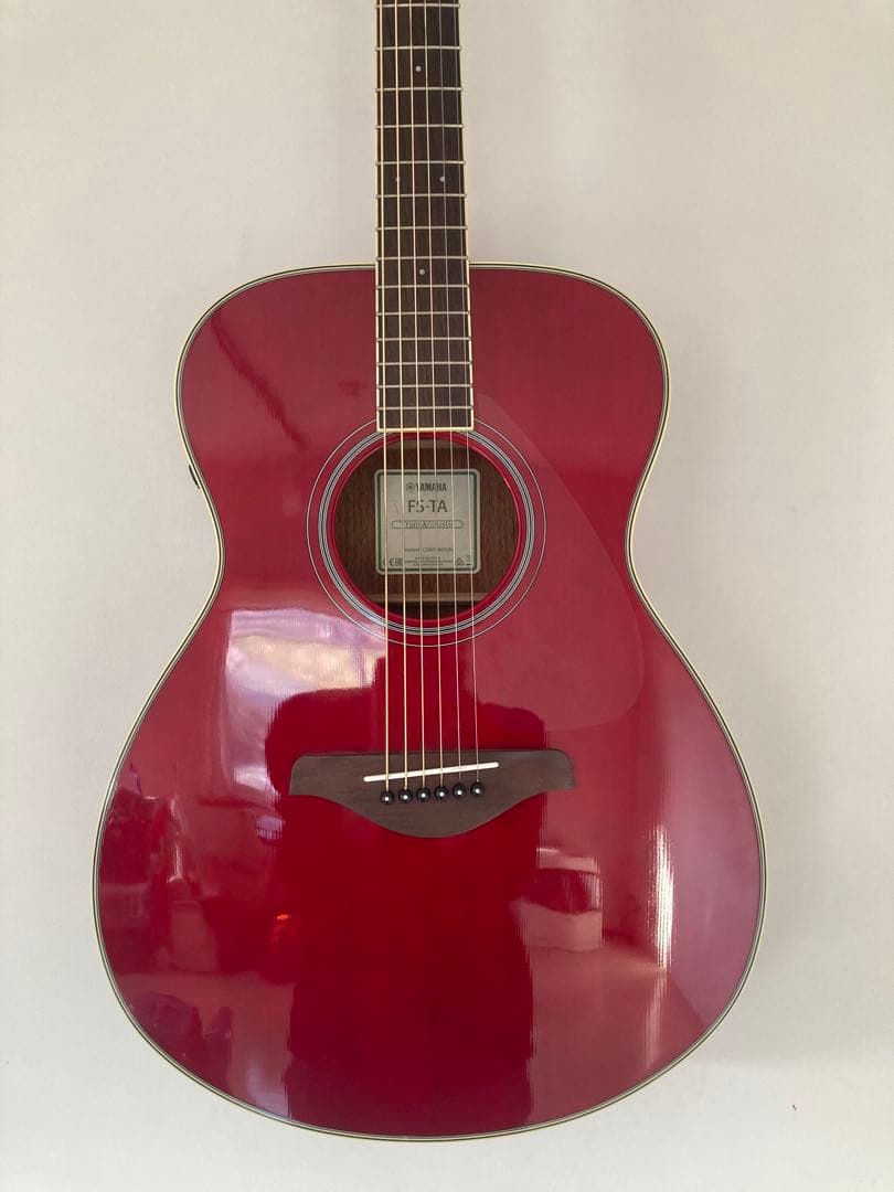 FS−TA ￼ヤマハ　トランスアコースティックギター　エレアコ